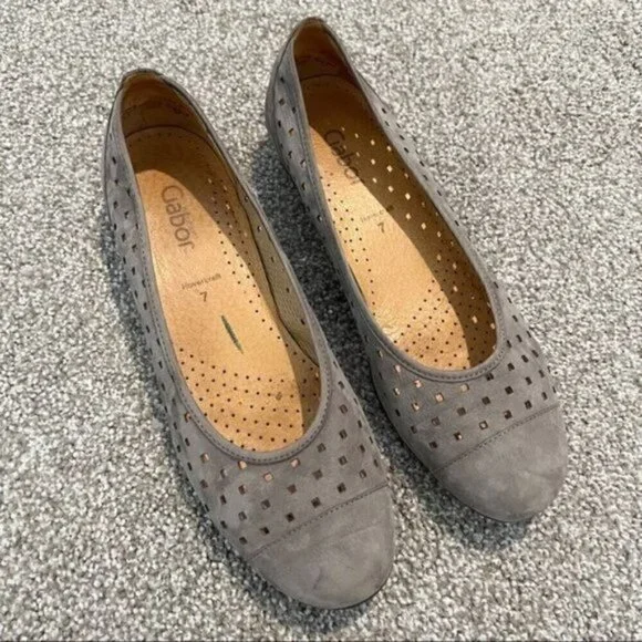 Gabor Ballet Flats Leather Perforated Comfort Classic Round Toe Gray/Tan Sz. 9.5 - Picture 2 of 8